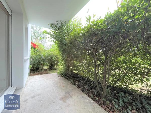Appartement à louer 2 pièces 33.78m² Coutras (33230)