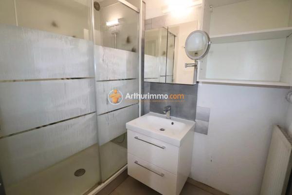 Vente                                                      Appartement
                        
                     3 pièces                      55 m2                     à Le Grau-du-Roi