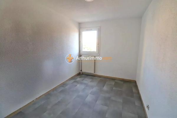 Vente                                                      Appartement
                        
                     3 pièces                      55 m2                     à Le Grau-du-Roi