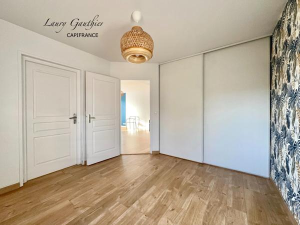 Appartement rénové 51 m² – Centre de Roncq, avec 2 parkings couverts et sécurisés