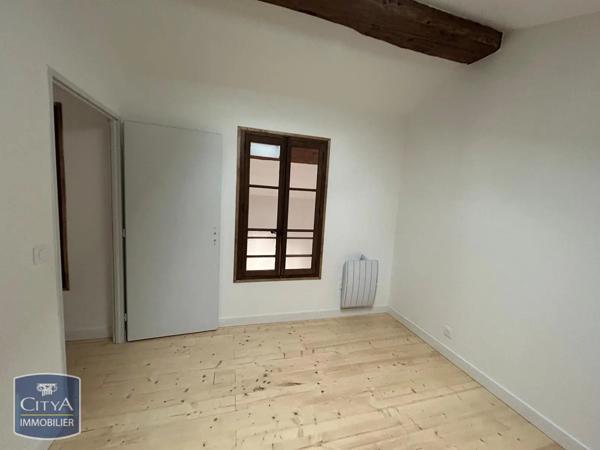 Appartement à louer 2 pièces 61.42m²