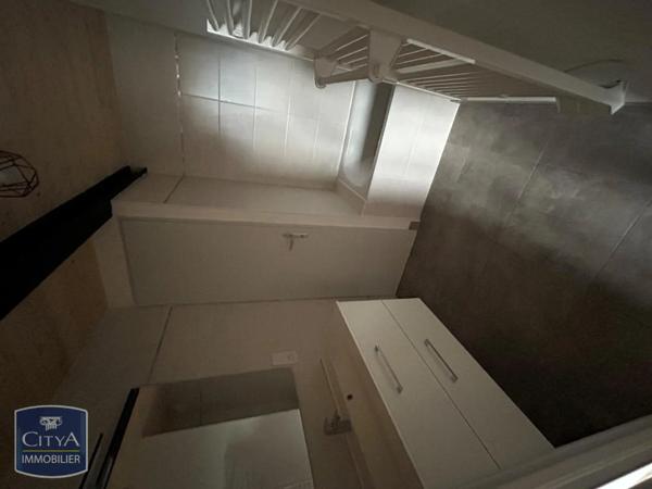 Appartement à louer 2 pièces 61.42m²