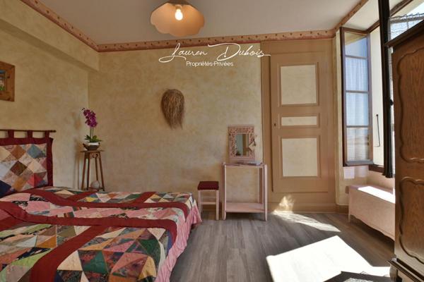 SERRES - Maison de village 206m² avec terrasse et garage