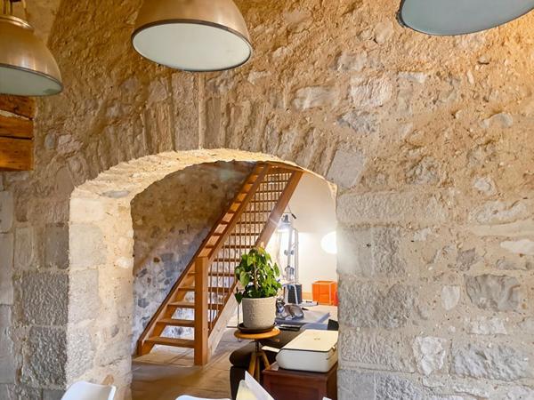 Corps de ferme  500 m2 Avec partie a rénover