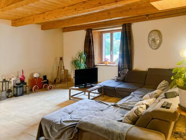 Corps de ferme  500 m2 Avec partie a rénover