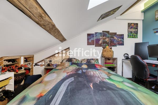 Maison 5 pièces - 220 m² Exclusivité efficity