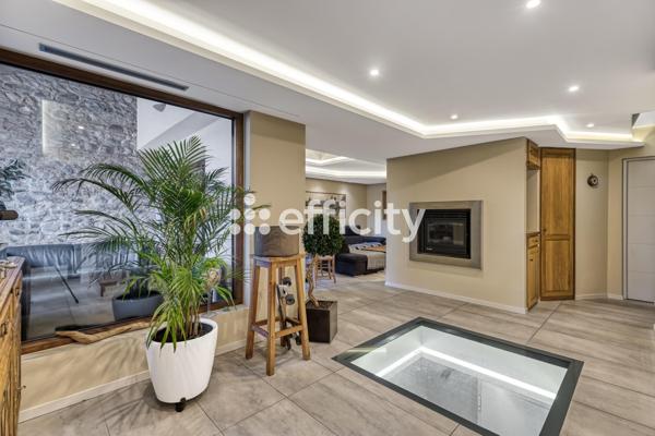 Maison 5 pièces - 220 m² Exclusivité efficity