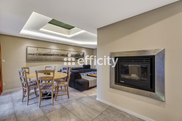 Maison 5 pièces - 220 m² Exclusivité efficity