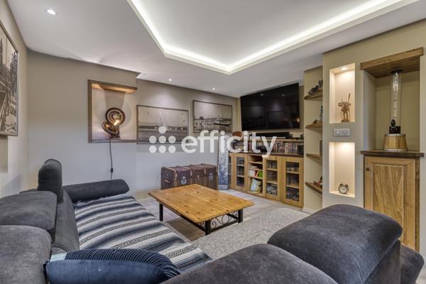 Maison 5 pièces - 220 m² Exclusivité efficity