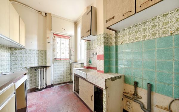 Appartement à vendre    5 pièces • 102,54 m2 Issy-les-Moulineaux