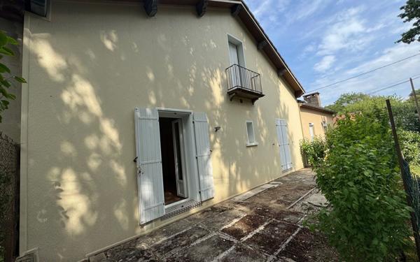 Maison à louer    4 pièces • 106 m2 Saint-Amans-Soult