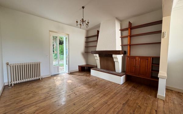 Maison à louer    4 pièces • 106 m2 Saint-Amans-Soult