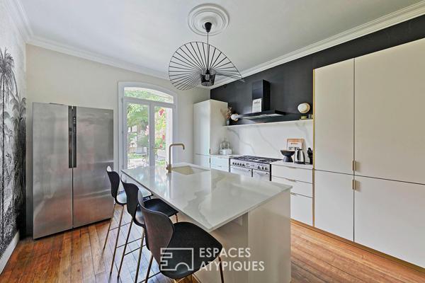 Belle meulière rénovée par un architecte d’intérieur et son jardin méditerranéen