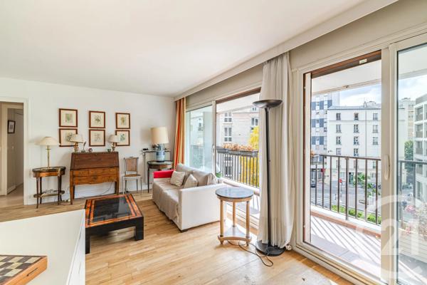 Appartement F4 à vendre  4 pièces - 97 m 2   PARIS  - 75014