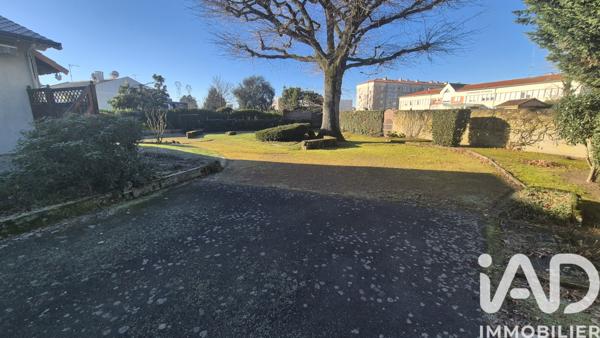 Maison à vendre 5 pièces 99 m² Cholet