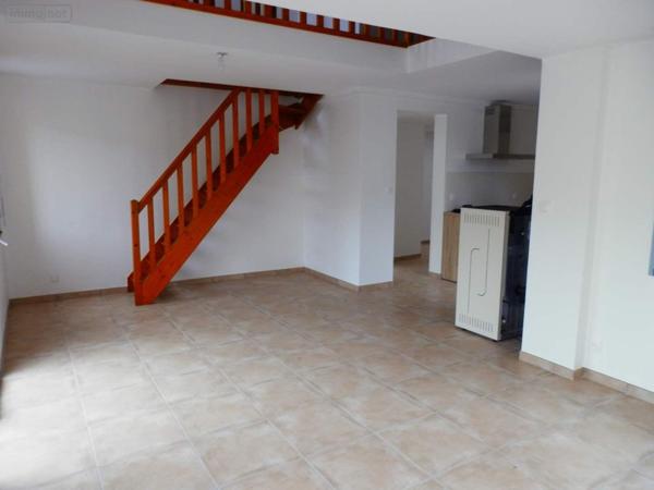 Maison à louer à Donville-les-Bains dans la Manche (50350), ref : 028/1141   
PROCHE CENTRE VILLE