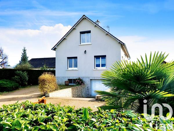 Maison traditionnelle 4 pièces de 98 m² à Olivet (45160)