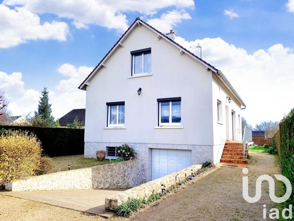 Maison traditionnelle 4 pièces de 98 m² à Olivet (45160)