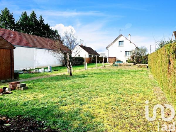 Maison traditionnelle 4 pièces de 98 m² à Olivet (45160)