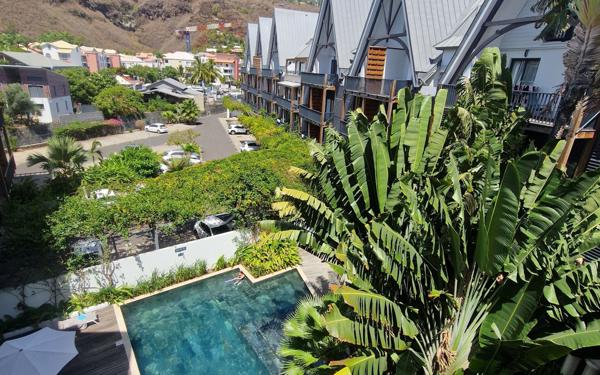 Appartement à vendre    3 pièces •  Saint-Leu