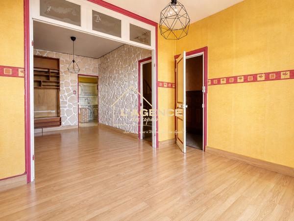 Maison 1930 – 3 chambres – jardin – 619 m² de terrain