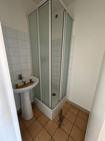 Location T3 dans petit immeuble tranquille