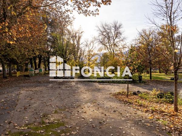 À vendre Appartement 2 pièces 42.6 m² - Saint-martin-d'hères 38400