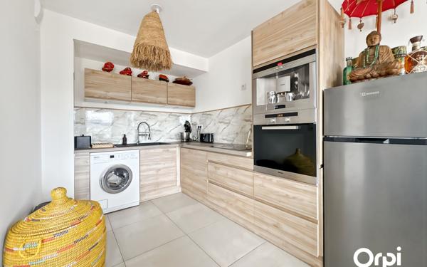 Appartement à vendre    3 pièces • 63 m2 Cogolin