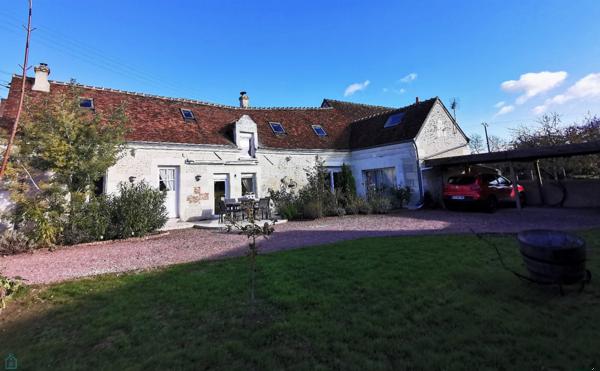 Belle longère rénovée sur jardin clos.