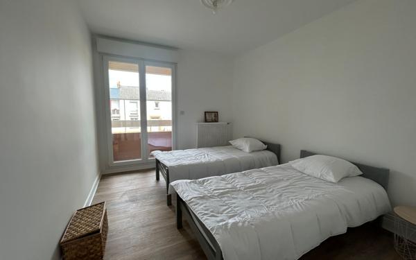 Appartement à vendre    3 pièces • 65,33 m2 Mer