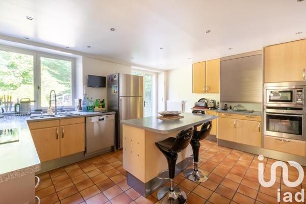 Maison à vendre 10 pièces 350 m² Crécy-la-Chapelle