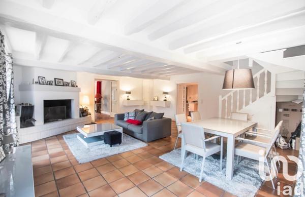 Maison à vendre 10 pièces 350 m² Crécy-la-Chapelle