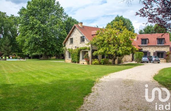 Maison à vendre 10 pièces 350 m² Crécy-la-Chapelle