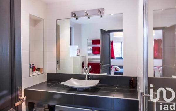 Maison à vendre 10 pièces 350 m² Crécy-la-Chapelle