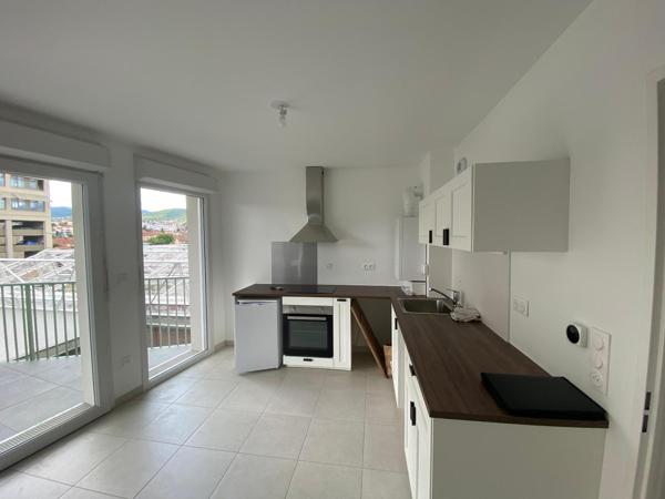 Appartement 1 pièces de 32 m² à Clermont-ferrand