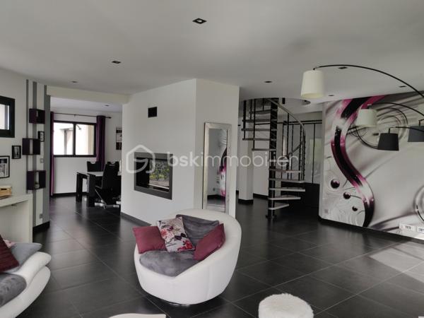 Maison de 197,99 m²