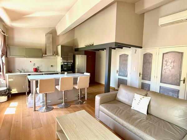 Ajaccio (20000) Superbe T3 vieille ville Ajaccio