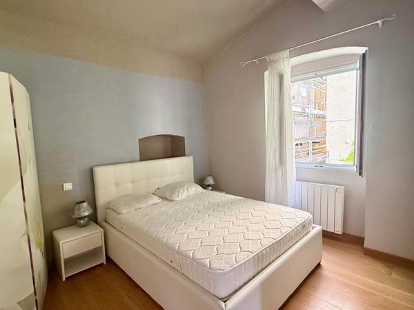 Ajaccio (20000) Superbe T3 vieille ville Ajaccio