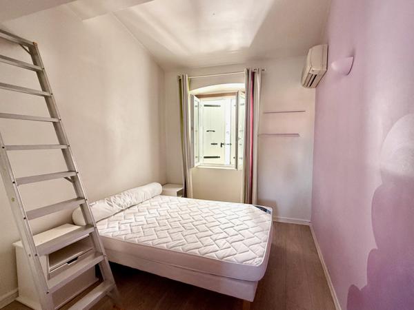 Ajaccio (20000) Superbe T3 vieille ville Ajaccio