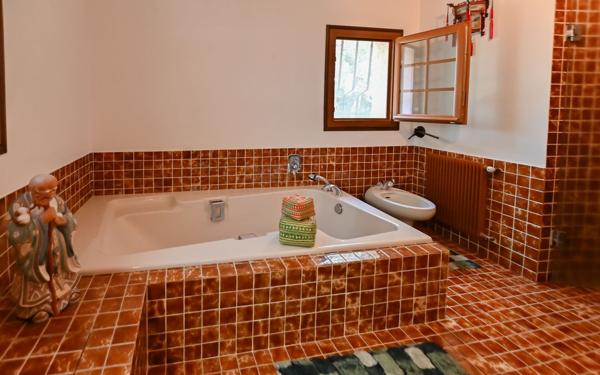 Maison à vendre    5 pièces • 265 m2 Cabris