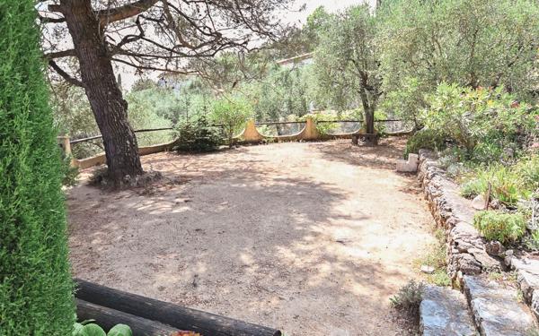 Maison à vendre    5 pièces • 265 m2 Cabris