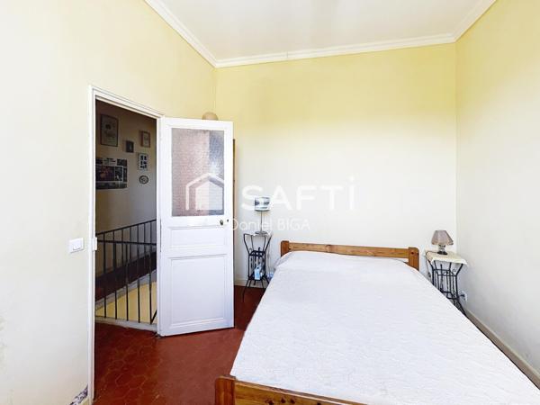 Maison de 150 m2 sur une parcelle de 995 m2, calme absolu,