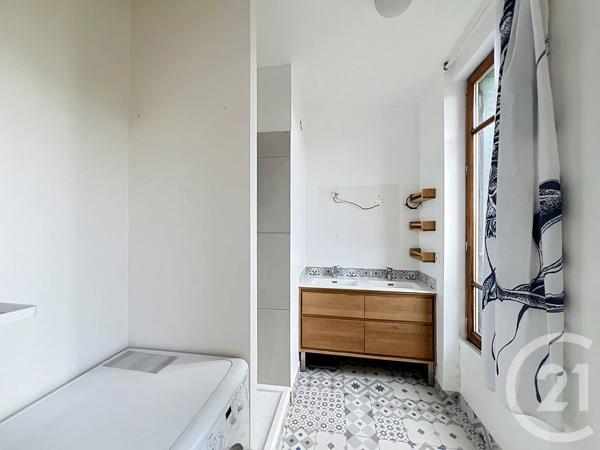 Appartement F4 à vendre  4 pièces - 74,40 m 2   CHOISY LE ROI  - 94
