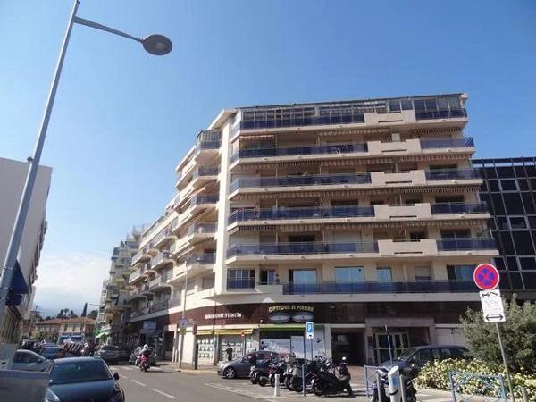 Vente Appartement 3 pièces 79 m2 à Cagnes-sur-Mer