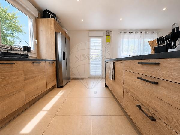 Maison 2 chambre(s) à vendre - Chantilly, Oise - 60