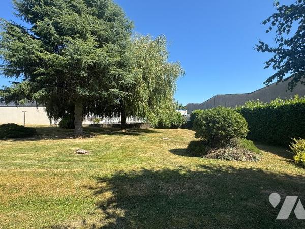 LOUDEAC - Centre-ville