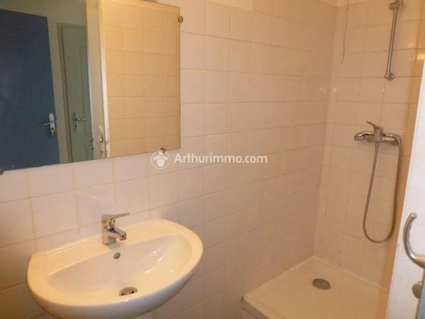 Vente Immeuble 203 m2 à Saint-Jean-d'Angély