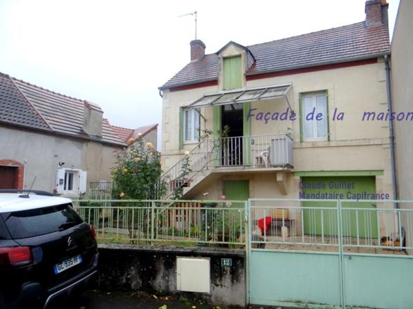 Dpt Allier (03), à vendre proche de DOMERATAT maison P4 plus chaufferie, garage et cave