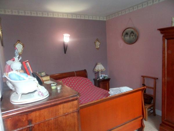 Dpt Allier (03), à vendre proche de DOMERATAT maison P4 plus chaufferie, garage et cave