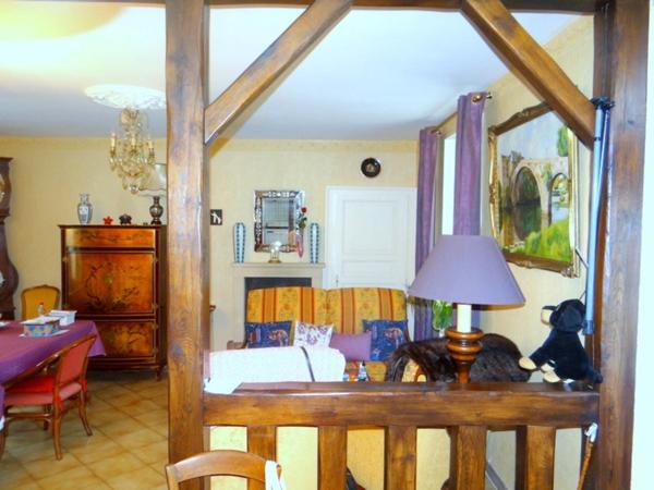 Dpt Allier (03), à vendre proche de DOMERATAT maison P4 plus chaufferie, garage et cave